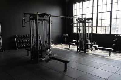 Gym Cable Machine in Commercial Fitness Center